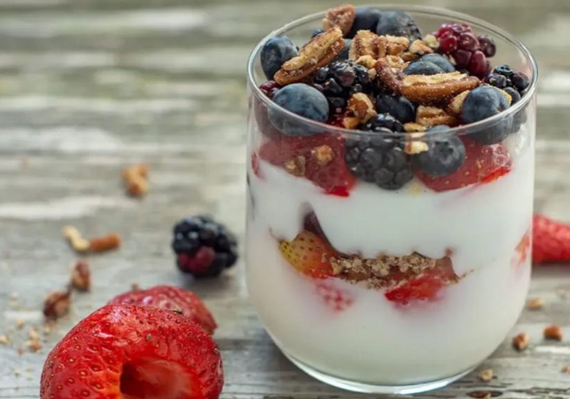 Mixed_Berry_Parfait